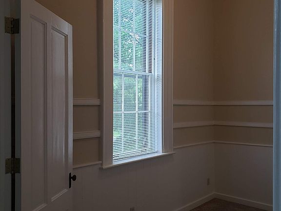 2nd image of 8 Washington St