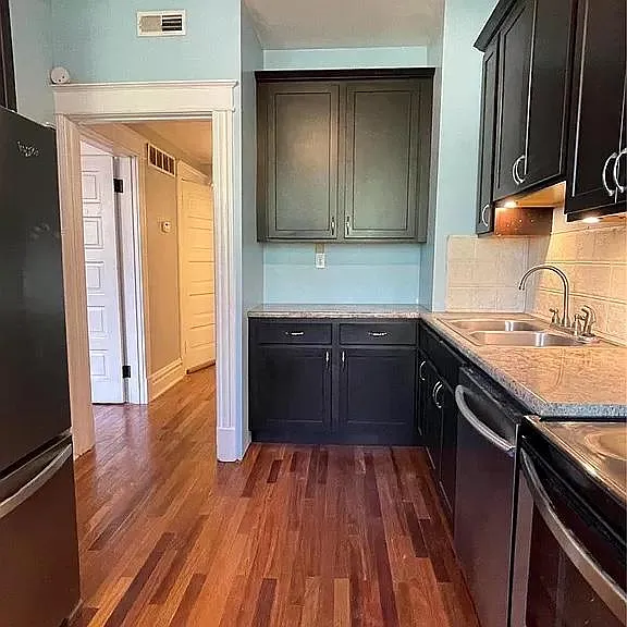 4113 Flad Ave #B — Photo 5