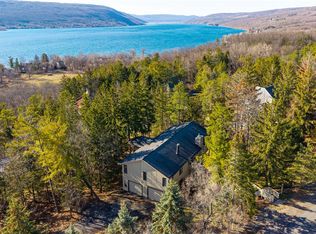 12 Spy Glass Hl, Canandaigua, NY