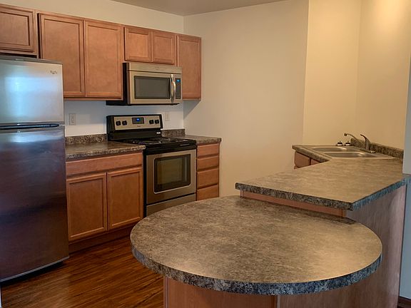 5th image of 715 Martin Ave #9fe5af192