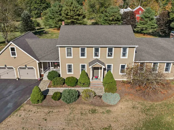 29 Hamel Farm Drive, Newmarket, NH 03857