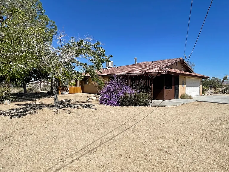 61974 Sunburst Cir — Photo 1