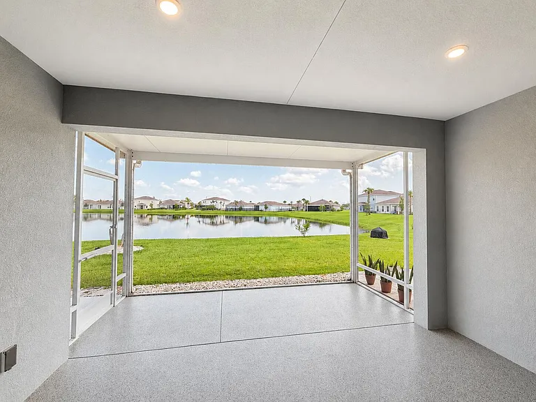 812 Persimmon Pl — Photo 11