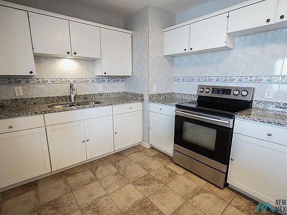 5th image of 3000 Weston St