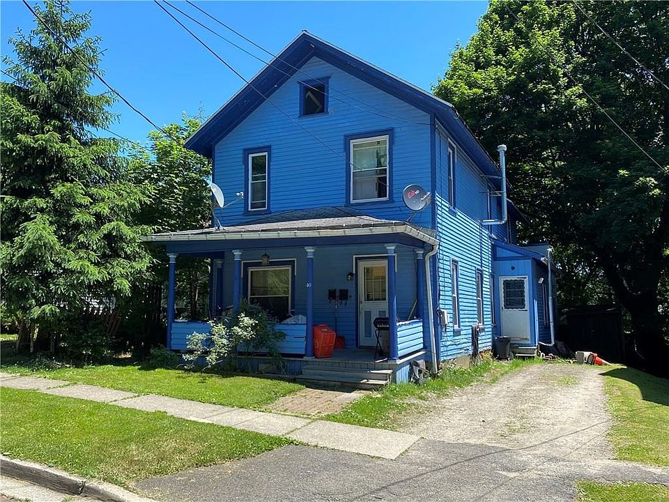 2nd image of 40 Bush St
