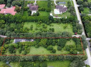 13821 Luray Rd, Fort Lauderdale, FL 33330