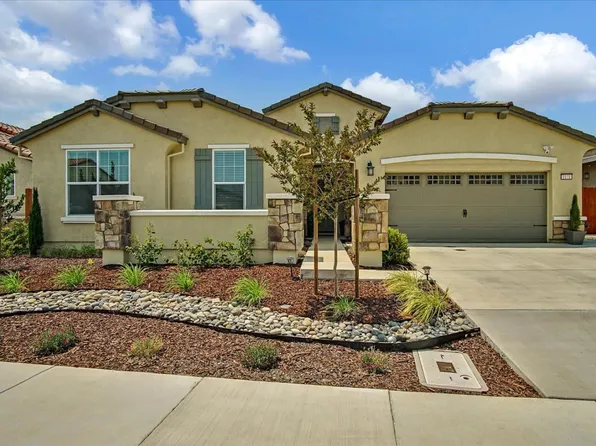 1171 3rd St, San Juan Bautista, CA 95045