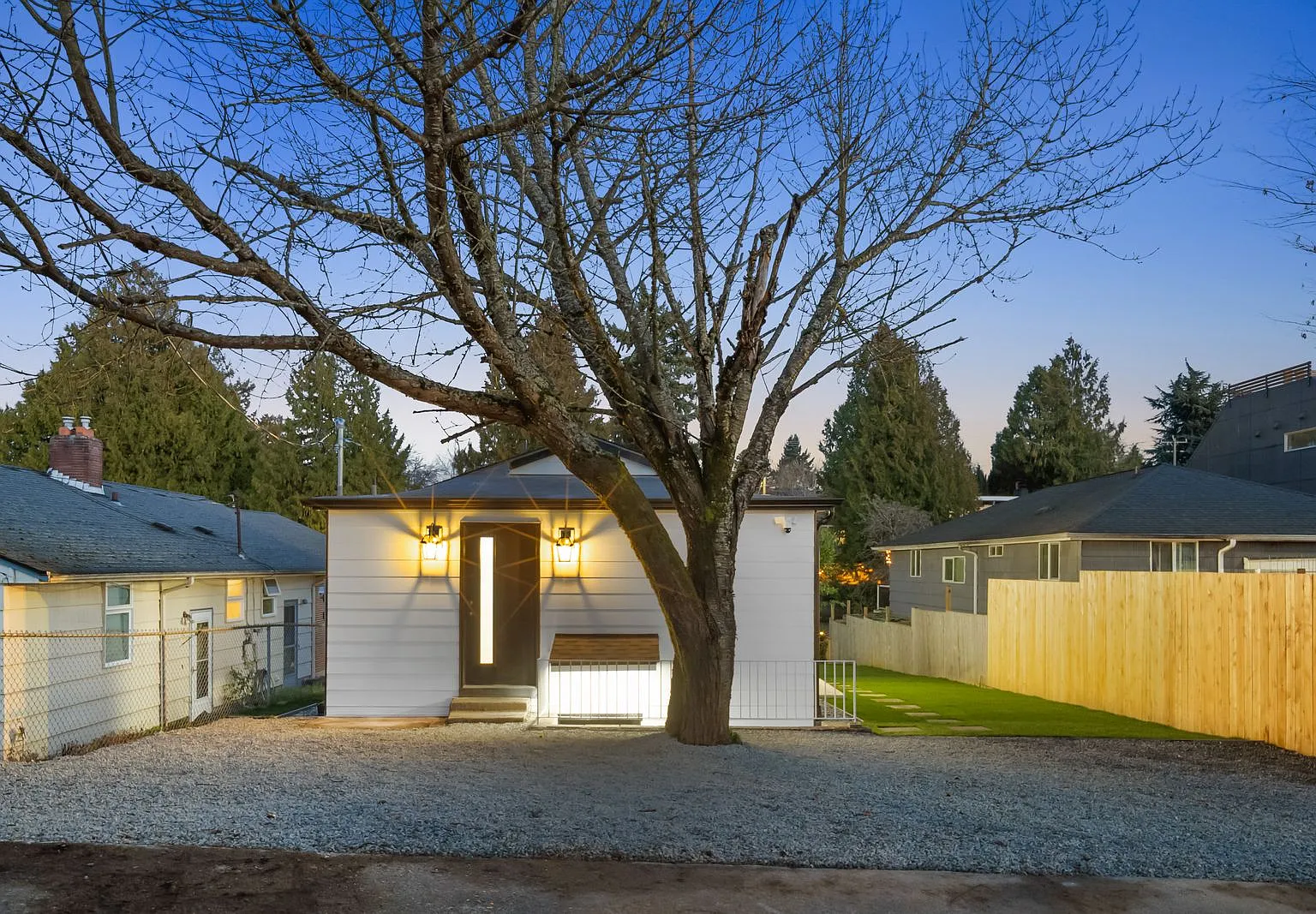 3 bed, 1000 sqft, $4,000 — Photo 3