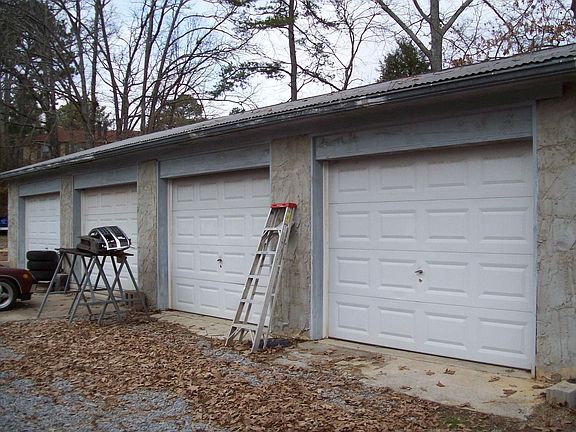 4 Bay Garage