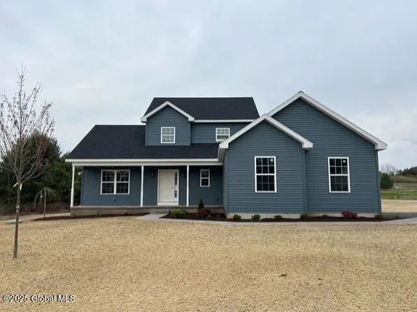 81 Seashore Way, Mechanicville, NY 12118