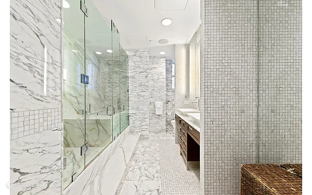 Rented by Douglas Elliman | media 15