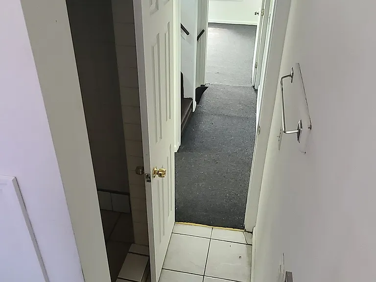 270 Cohansey St #270 — Photo 9
