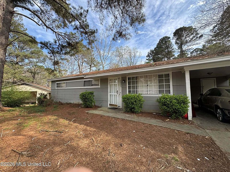 2nd image of 1421 Maria Dr