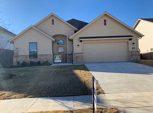 918 Swift Dr, Sherman, TX 75092