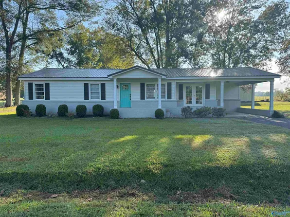 1042 Oakland Dr, Gadsden, AL 35901