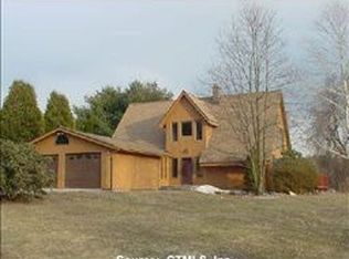 34 Frey Rd, New Hartford, CT 06057