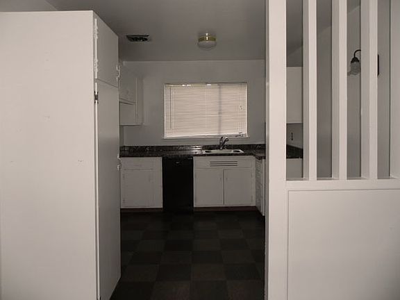 5th image of 160 Mesa Verde Dr