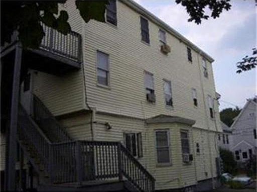 2nd image of 182 Vine St #1