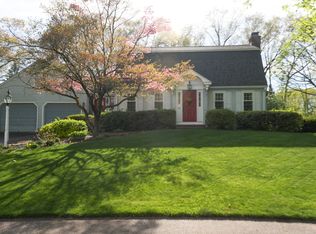 96 Candlewood Ln, Southington, CT 06489