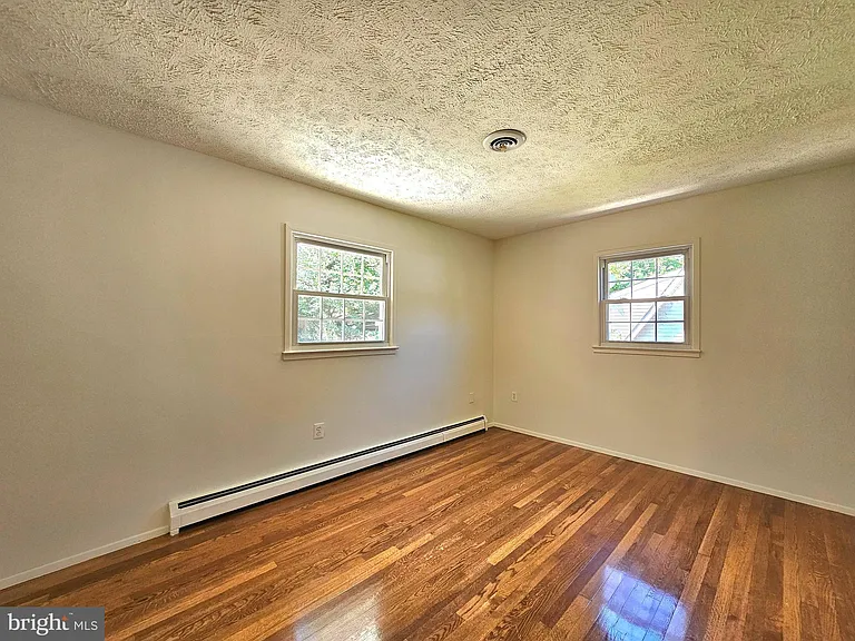 4123 Glendale Rd — Photo 19