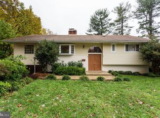 1825 Panarama Ct, Mc Lean, VA 22101