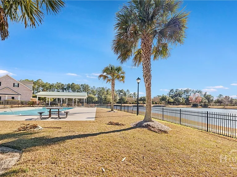 116 Ventura Pl — Photo 31
