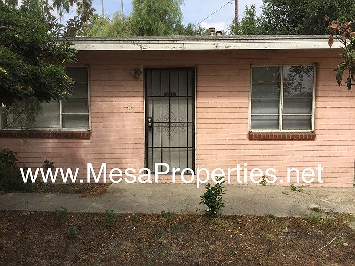 1st image of 8407 Palmetto Ave APT D