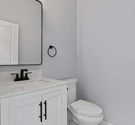 5th image of 4829 S Vincennes Ave #2