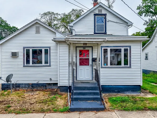 452 Pine St, Marseilles, IL 61341