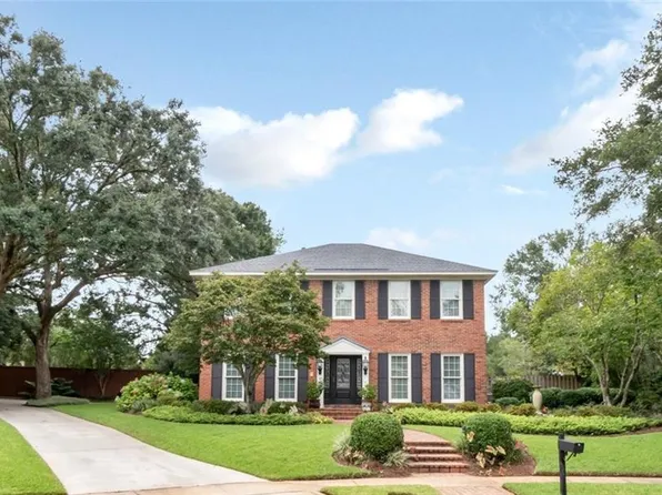 1908 Twin Oaks Ct, Mobile, AL 36609