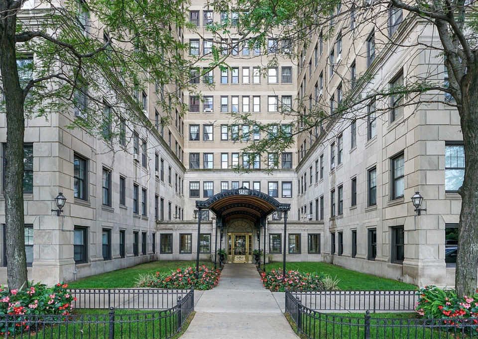 1st image of 3520 N Lake Shore Dr APT 5P
