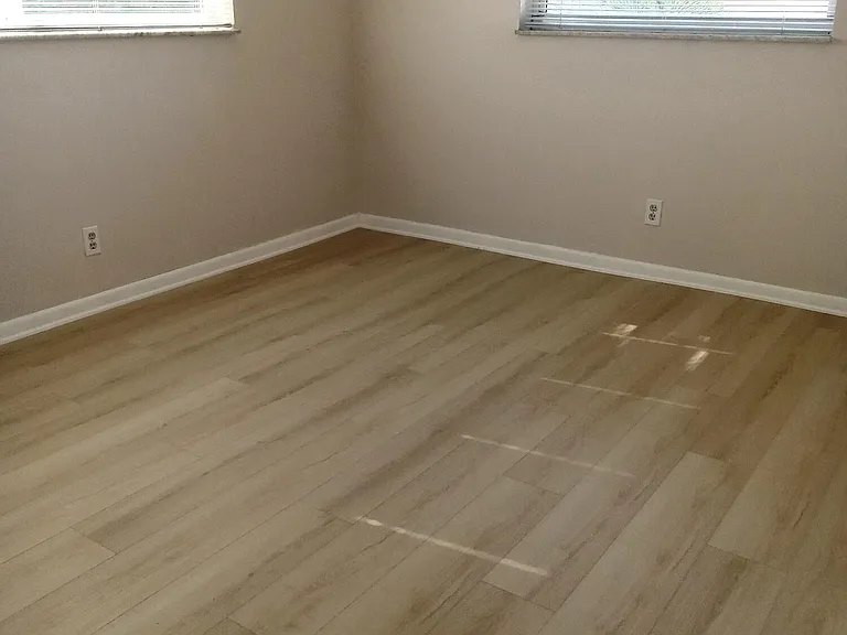 1030 Country Club Dr #401 — Photo 9