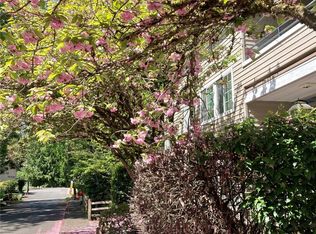 9822 NE 122nd St APT U201, Kirkland, WA 98034