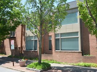 141 Gibbs St, Rochester, NY 14605