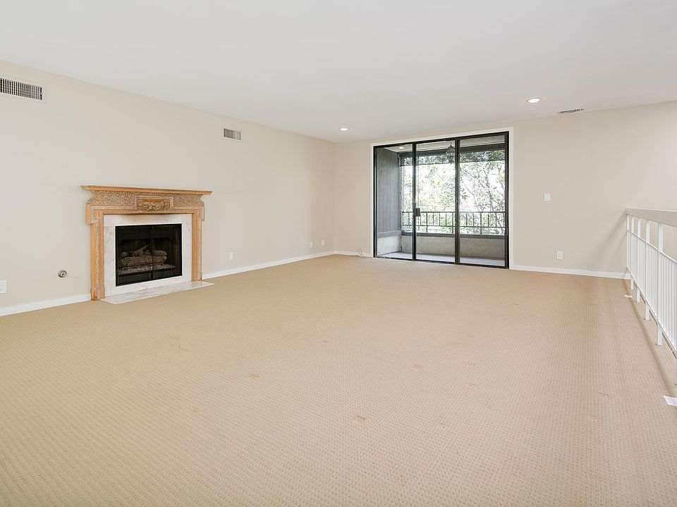 1st image of 885 S Orange Grove Blvd APT 40