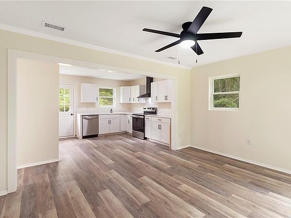 5th image of 2239 Stratton Major Rd