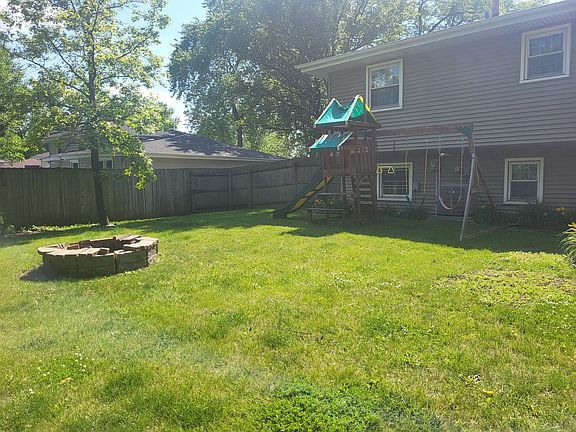 4th image of 604 Parkshore Dr