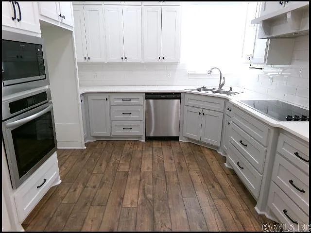 3206 S Izard St — Photo 12