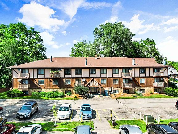 2nd image of 2564 Branch Street #12