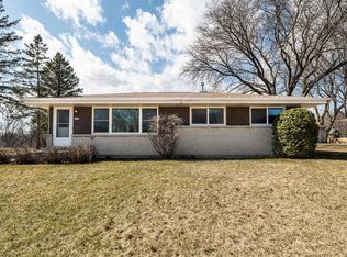 5413 Middleton Dr, Greendale, WI 53129