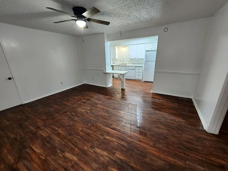 306 N Toledo Ave — Photo 17