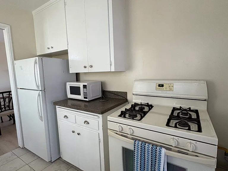 5223 Rincon St — Photo 13