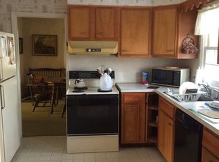 9 Banbury Ln, Holden, MA 01520