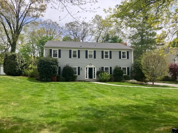 7 Heritage Ln, Rye, NY 10580