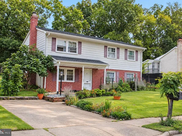 13887 Montoclair Ln, Woodbridge, VA 22193