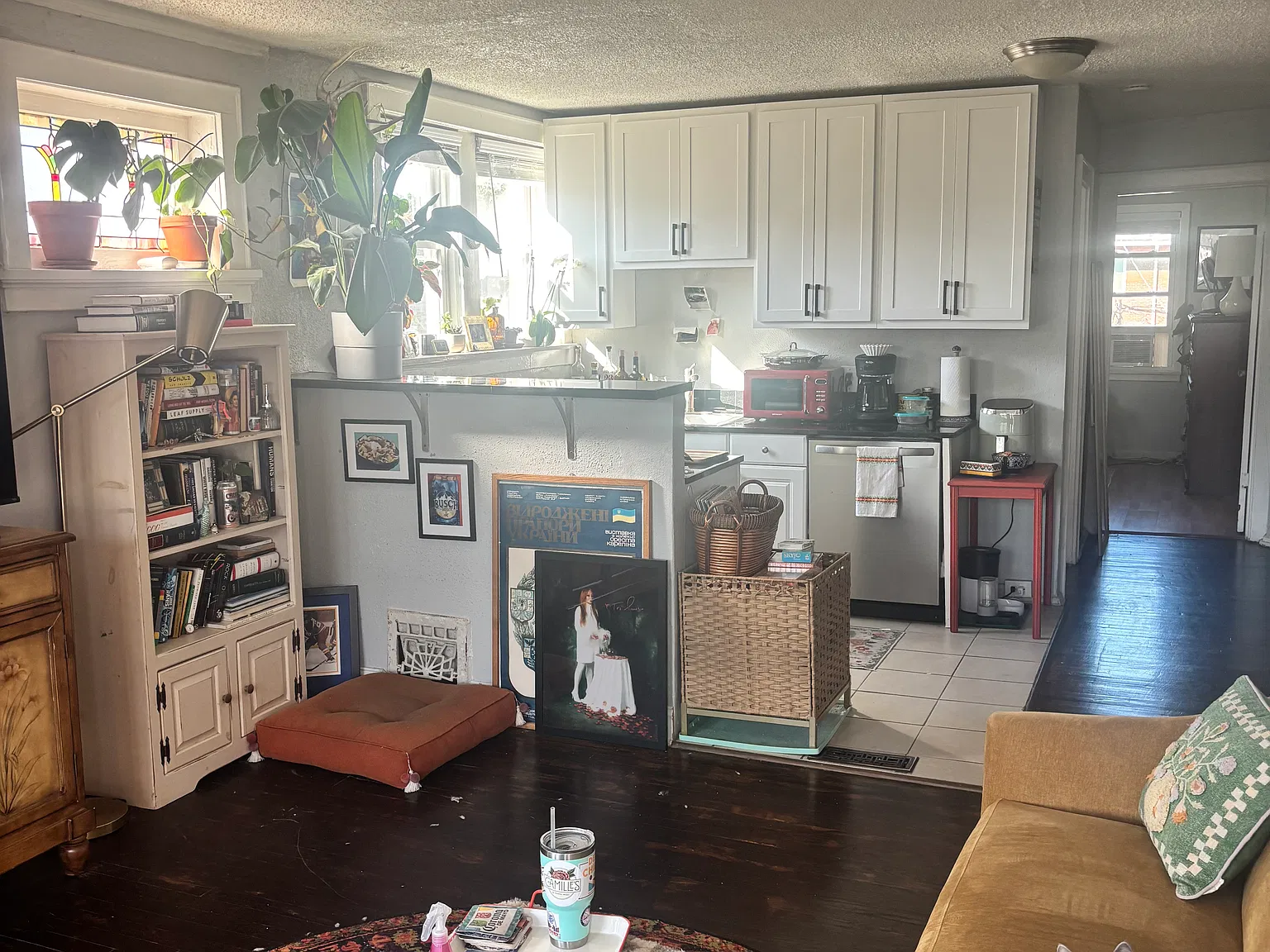 1 bed, 750 sqft, $995 — Photo 1