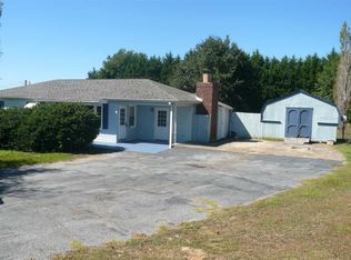 375 Edwards Rd, Inman, SC 29349