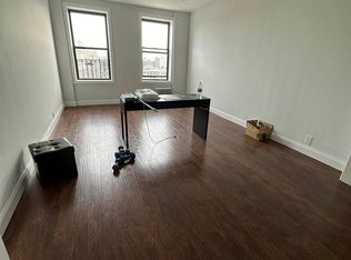 1746 President St #3J, Brooklyn, NY 11213