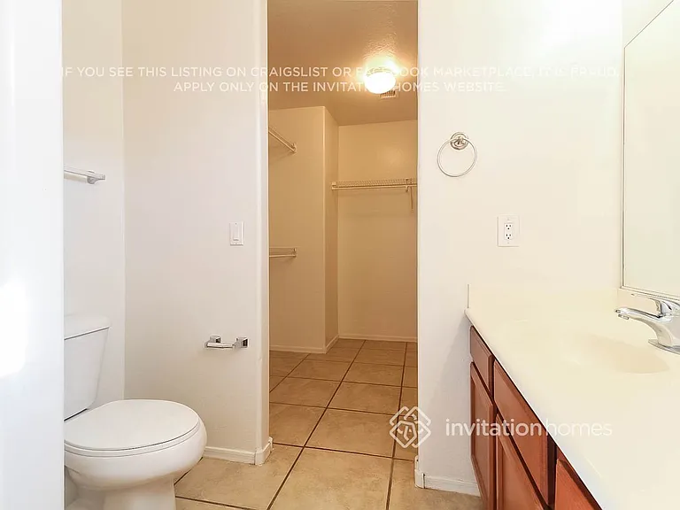 10821 W Taft St — Photo 11
