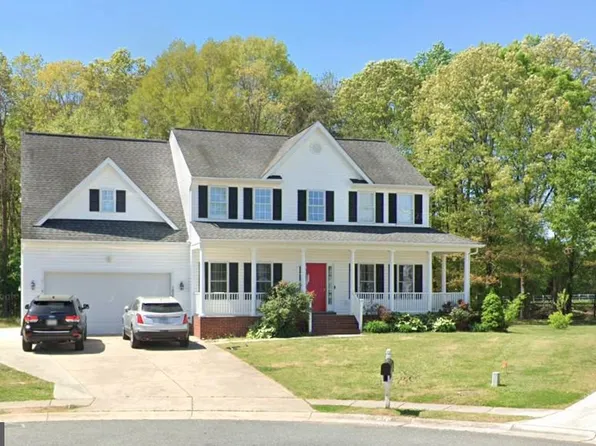 10000 Betsy St, Fredericksburg, VA 22408